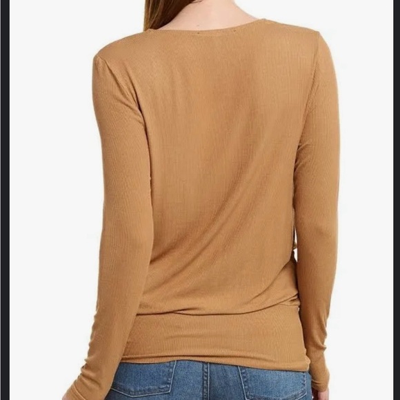 BCBGMAXAZRIA Women's Surplice Faux Wrap Knit Top Size XS - Picture 2 of 13